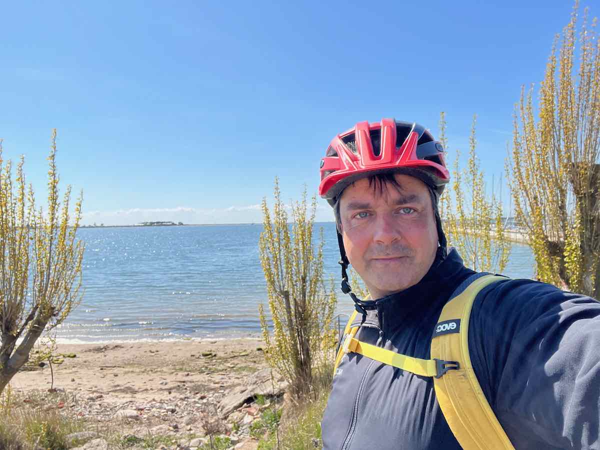 2025.04.26_Lieblingsort-Heiligenhafen-13-von-20.jpeg #lovingtailwind, #Outdoor, #Tagestour, #Abenteuer, #Ausflug, #Natur, #Bike,#Gravel, #Fahrradtour, #Meer, #Ostsee, #Strand, #Heiligenhafen